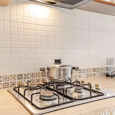 Uzzo By Sicily Travelling Villa